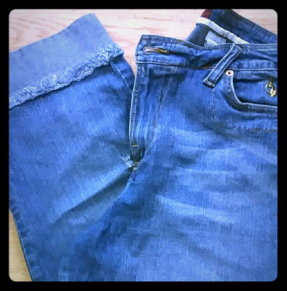 Baby Phat capri jeans